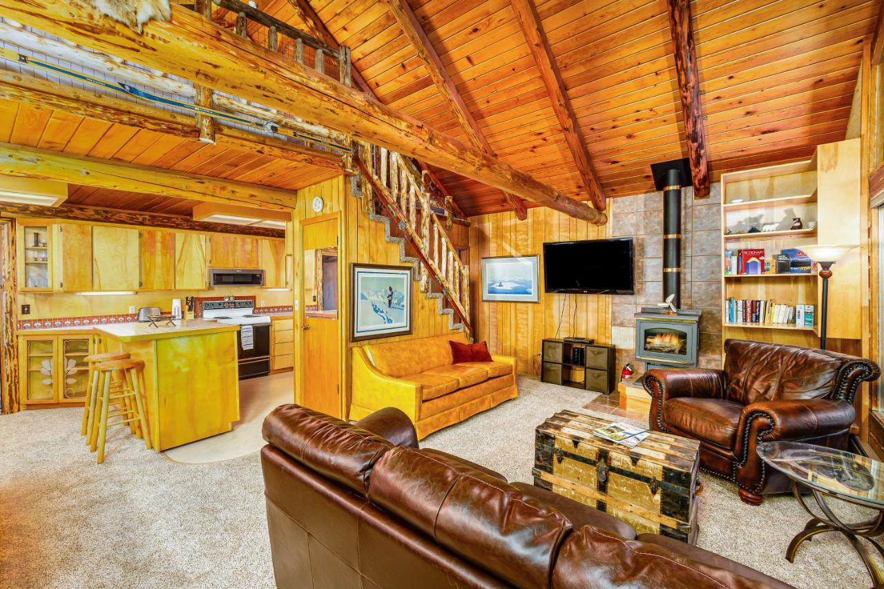 Alpine Meadows Log Cabin Гірдвурд Екстер'єр фото